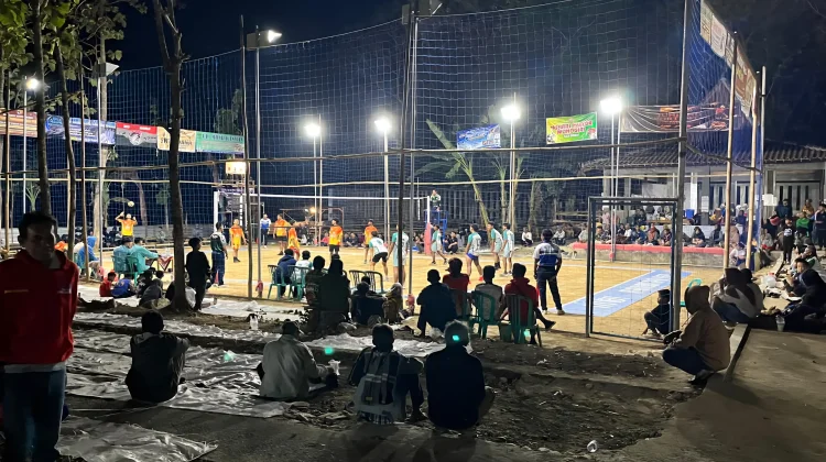 Ribuan Warga Nikmati Turnamen Voli Berkat Pengamanan Kepolisian