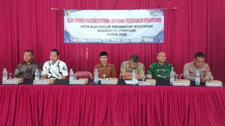Transparansi APBDes Karanglor Diperkuat Lewat Forum Evaluasi Bersama