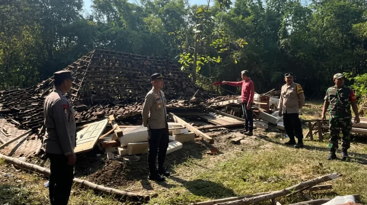 Pascaroboh, Pemdes Tempelrejo Upayakan Bantuan RTLH untuk Rumah Jaman di Mondokan