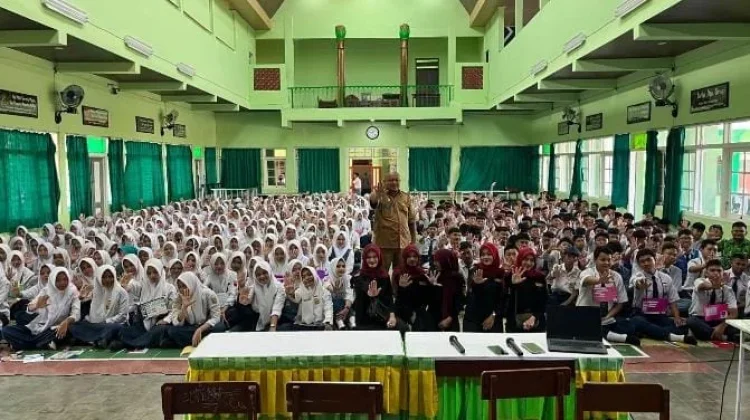 Hari Pertama MPLS, MAN 2 Klaten Gelar Edukasi Bahaya Narkoba
