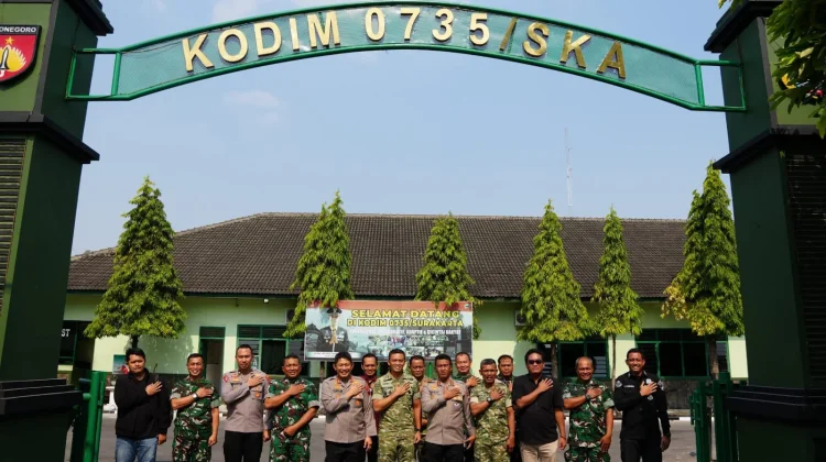 Perkuat Sinergi TNI-Polri, Kapolresta Surakarta Silaturahmi ke Kodim ...