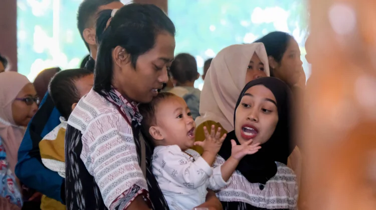 Dokter Anak Dorong Ayah Terlibat Sejak Masa Kehamilan