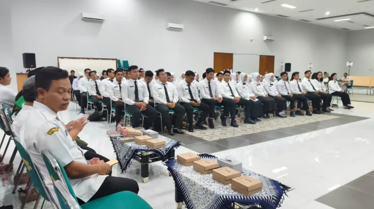 Pemkab Sragen Lantik 75 PNS, 73 jadi Pejabat Fungsional, Sekda Soroti ABK-Postur Gaji