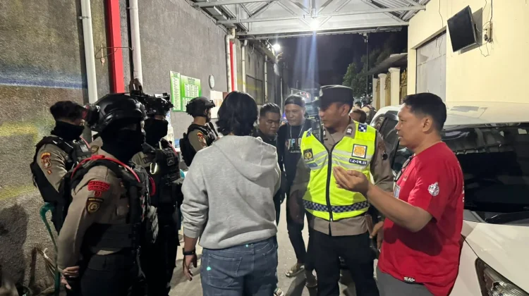 Respons Cepat Layanan 110, Polresta Solo Amankan Dugaan Penganiayaan di Rumah Kos