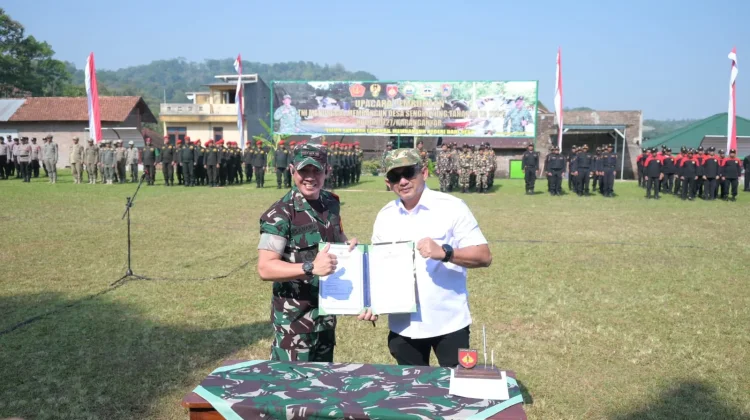 Bupati Karanganyar Buka TMMD Sengkuyung III, Sasar Betonisasi Desa Gerdu