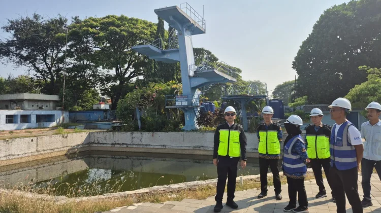 Tinjau Kolam Renang Tirtomoyo, Wali Kota Surakarta Targetkan Rampung Akhir Tahun