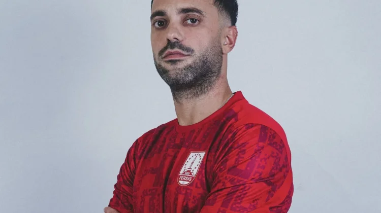 Persis Rekrut Gelandang Serang asal Spanyol Juan Mera