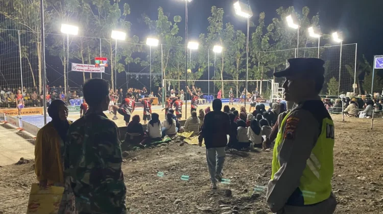 Turnamen Voli Jatiroto Berlangsung Kondusif Berkat Pengamanan Polisi Maksimal