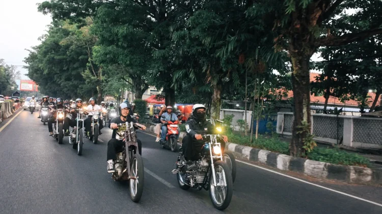 Pecinta Otomotif Klasik Solo Raya Kembali Hadirkan Acara Burnout