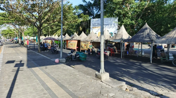 Godok Penataan PKL Alun-Alun Karanganyar, Pemkab Siapkan Lokasi dan Zona Steril