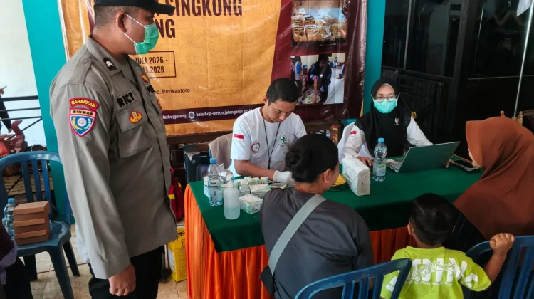 Ratusan Warga Kepyar Wonogiri Manfaatkan Skrining Kesehatan Terpadu Gratis