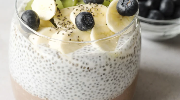 Chia Pudding, Dessert Sehat Kaya Nutrisi yang Mudah Dibuat di Rumah