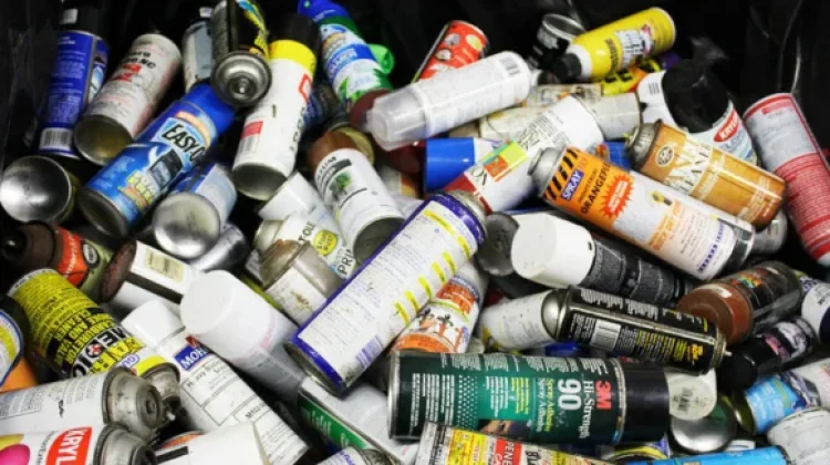 Kenali Sampah B3, Ancaman Tersembunyi bagi Kesehatan dan Lingkungan