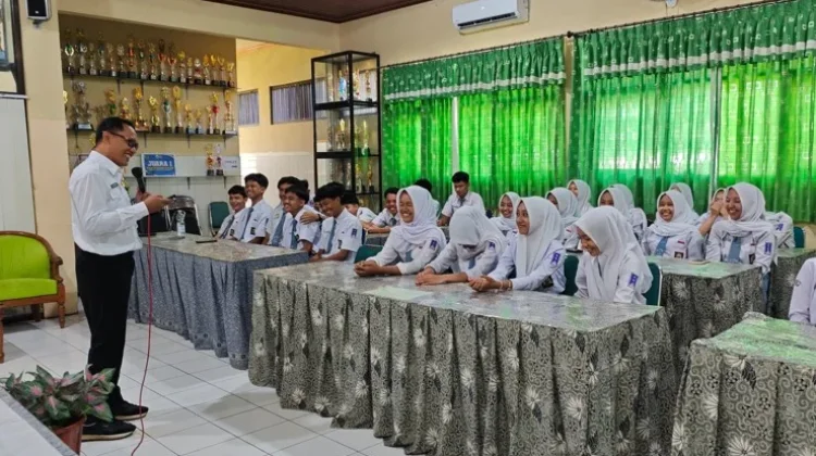 Bawaslu Wonogiri Siapkan Pelopor Demokrasi dari Kalangan Pelajar