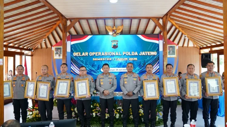 Kapolres Sukoharjo Terima Tiga Penghargaan, dari Kapolri dan dari Ombusman RI