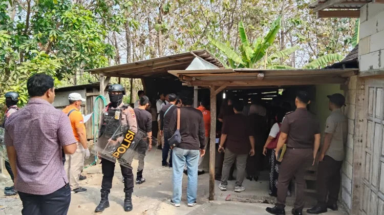 Rekonstruksi Pembunuhan Bocah SD di Jenar Sragen, Keluarga Tuntut Hukuman Mati