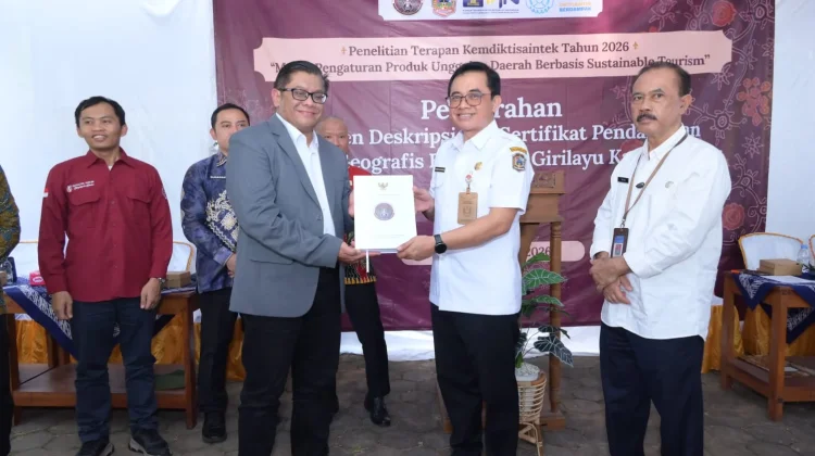 Resmi Bersertifikat IG, Batik Tulis Girilayu Siap Tembus Pasar Global