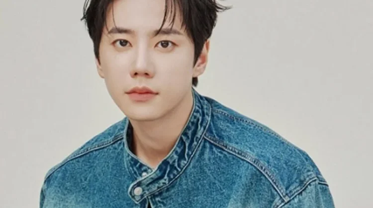 Lee Jun Young Resmi Wajib Militer, Tinggalkan Jejak di Dunia Musik dan Akting
