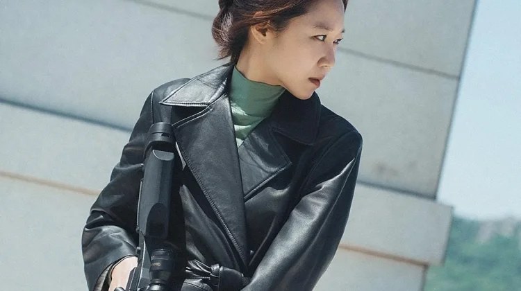 Gong Hyo-jin Kembali, Kini Jadi Penembak Jitu di A Bona Fide Killer