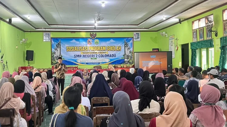 Mahasiswa PLP UMS Gelar Sosialisasi Tahun Ajaran Baru di SMPN 2 Colomadu