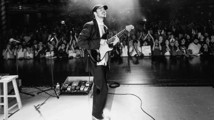 Makna Lagu Happiness Rex Orange County