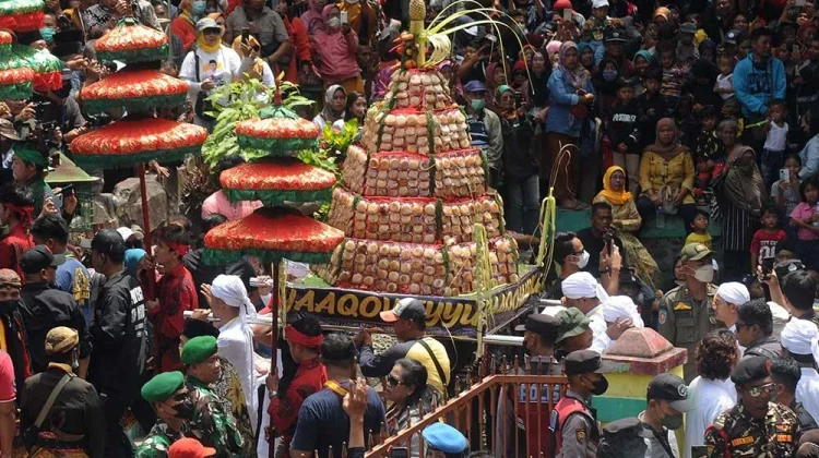 Menjaga Napas Tradisi dalam Harum Gurih Apem Jatinom, Dongkrak UMKM Lokal