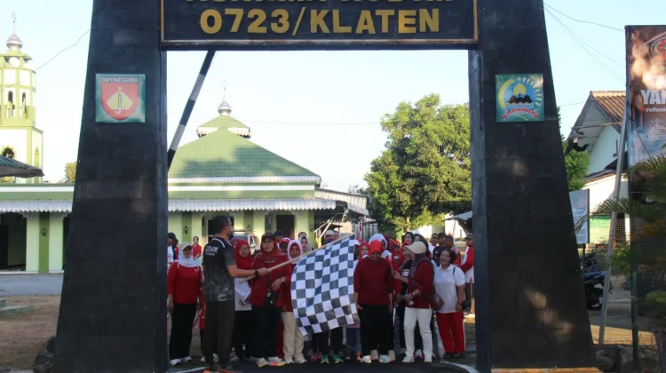 Dandim Klaten Ajak Warga Isi Kemerdekaan Lewat Jalan Sehat HUT RI