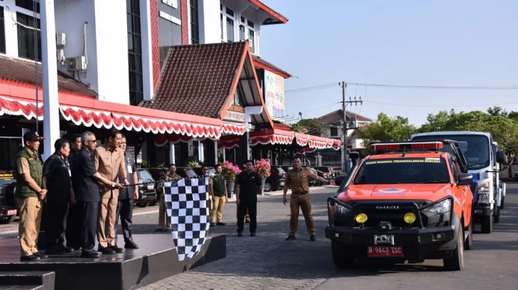 ASN Sukoharjo Bantu 126 Tangki Air Bersih ke Daerah Terdampak Kekeringan