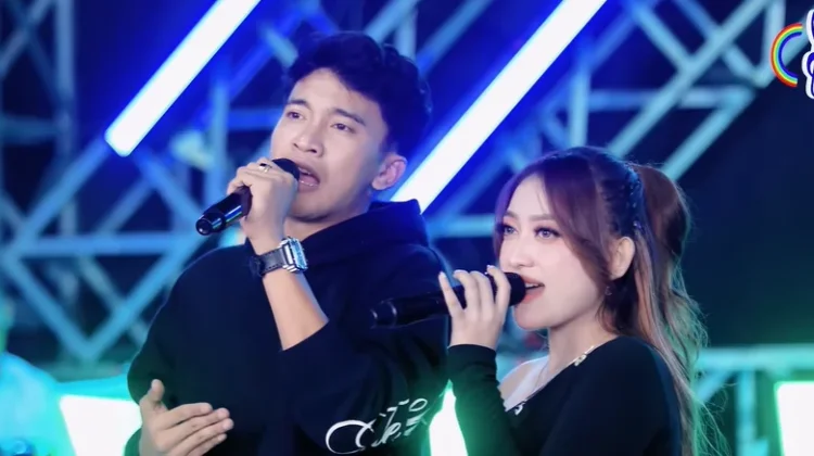 Lirik Sumandhing - Shinta Arsinta Ft Sadewok