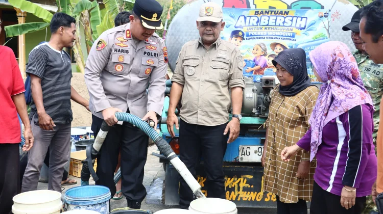 Polres Wonogiri Bantu Warga Hadapi Krisis Air