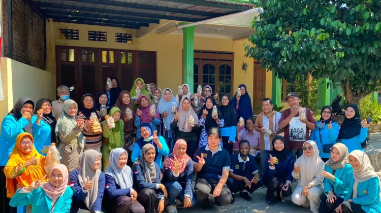 Nursing Summer Course 2026 UMS Ditutup dengan Posyandu Lansia di Desa Jetis