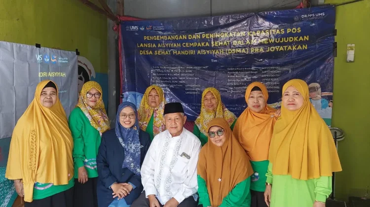 Tim Prodi Kesmas UMS Gelar Pengabdian Masyarakat Tahap Kedua di Pos Lansia Cempaka