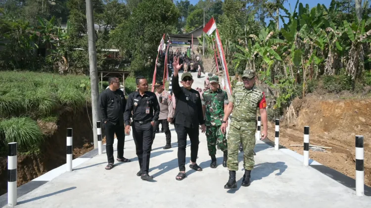 TMMD Karanganyar Sukses Bangun Jembatan Kelok 9, Hubungkan Desa Gerdu dan Salam