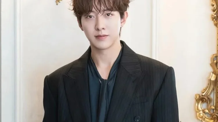 Sinopsis What a Boss Wants: Lee Jung Shin CNBLUE Jadi Dokter Anak Idaman