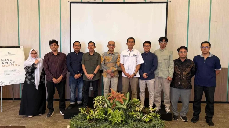 Kuliah PTI di UMS Makin Relevan, Kurikulum Disiapkan Hadapi Era AI dan Dunia Kerja