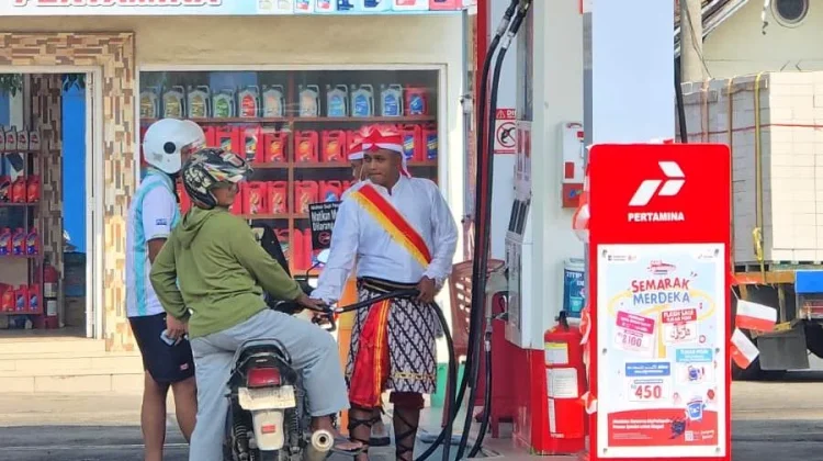 Antrean BBM Mengular di Sragen, Pertamina Garansi Stok Aman
