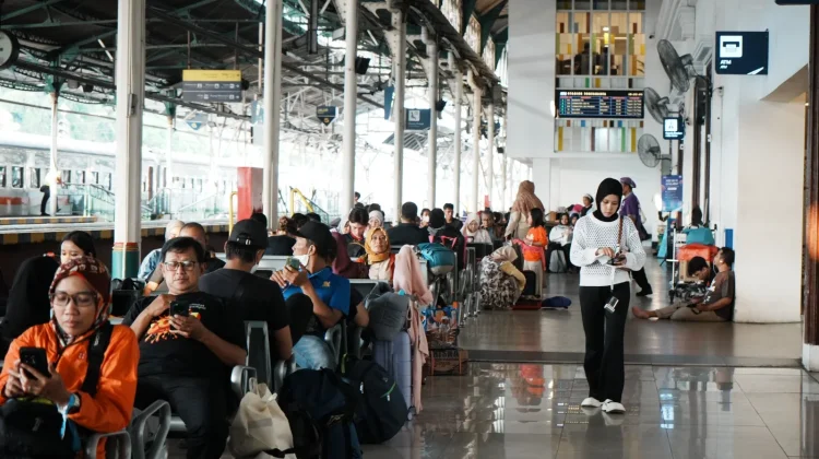 KAI Daop 6 Catat 41.189 Penumpang Naik-Turun pada Minggu Long Weekend HUT RI ke 81