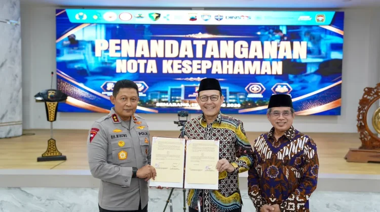 Gandeng Muhammadiyah, Polda Jateng Buka Layanan Pengobatan Anak Kelainan Kaki