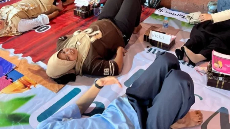 Mahasiswa Profesi Fisioterapi UMS Edukasi Ibu Hamil melalui Senam Hamil di Baki