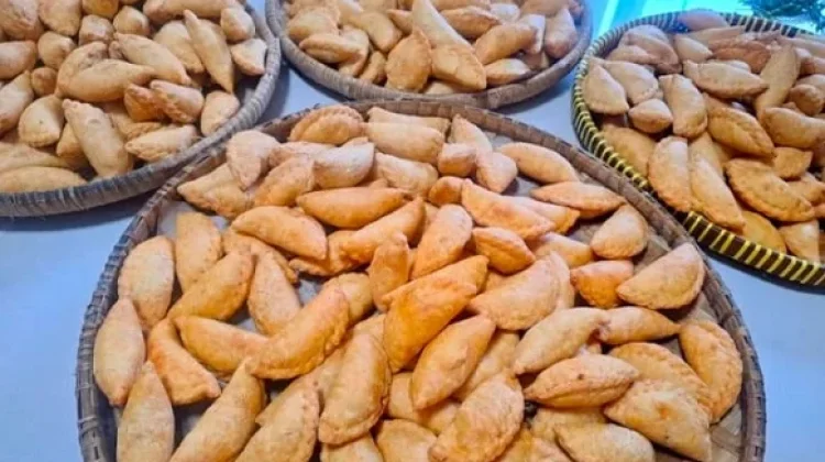 Pastel, Camilan Gurih Manis yang Bikin Nagih