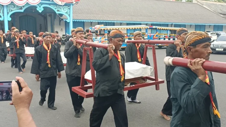 Gamelan Sekaten Mulai Ditabuh Tandai Tradisi Islam Keraton Surakarta