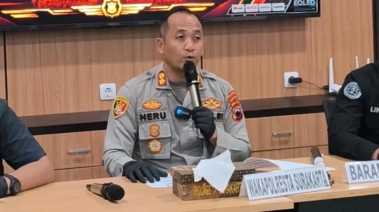 Polisi Tahan Dua Tersangka Pengeroyokan Pengendara Motor di Solo