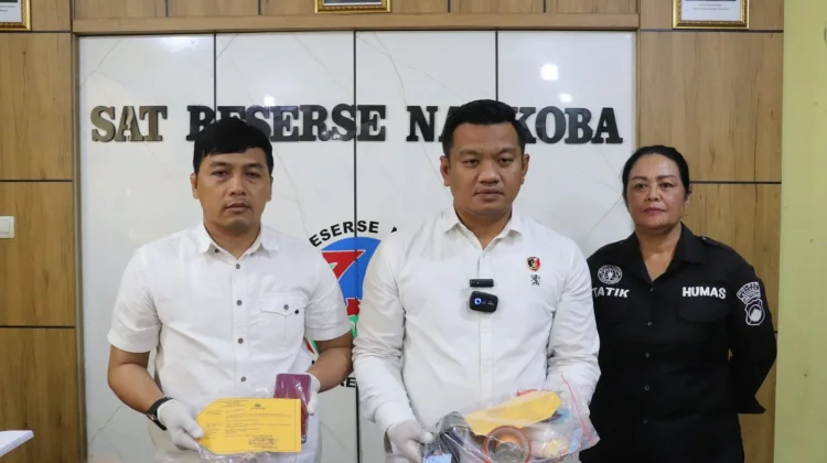 Dua Pengedar Sabu di Sragen Ditangkap, Polisi Sita 19 Paket Siap Edar