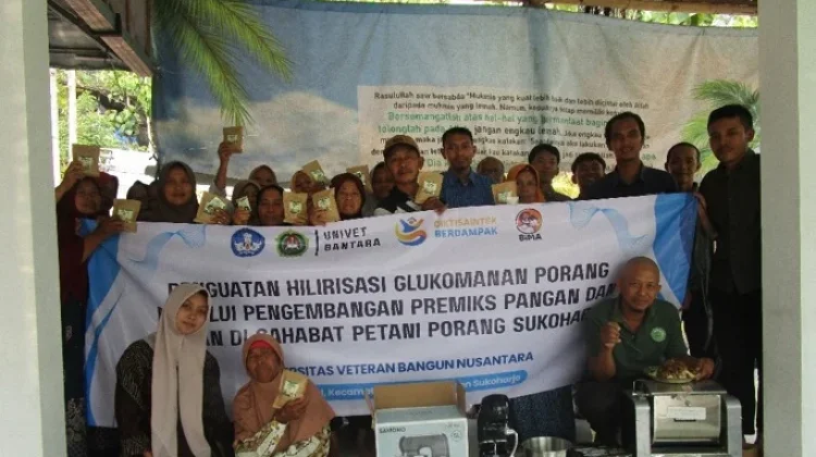Kelompok Tani Sukoharjo Dilatih Membuat Premiks Pangan dan Pakan