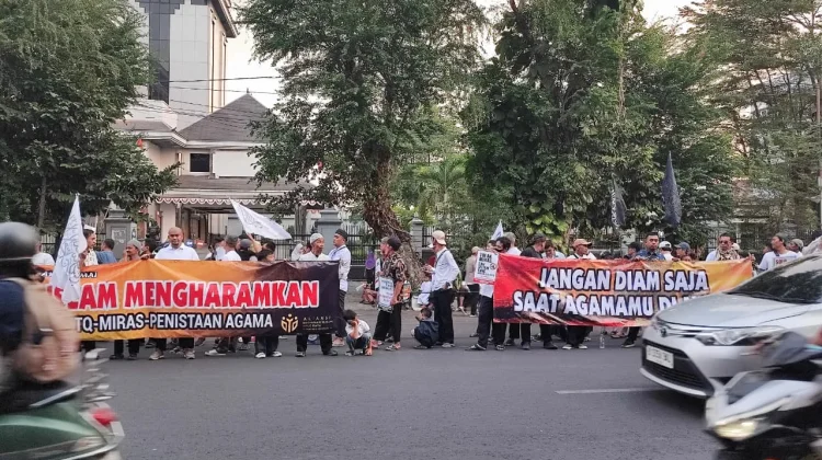 Aksi Damai di Gladag Soroti Penistaan Agama Hingga Maraknya LGBT