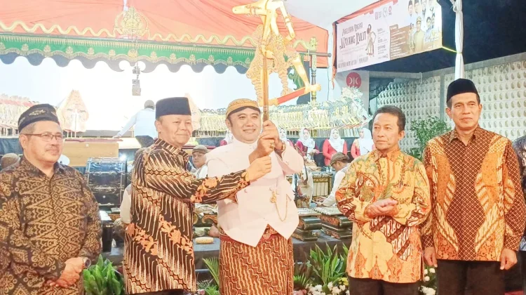 PKS Gelar Wayang Kulit, Hadirkan Dalang Kondang Solo Ki Jatmiko Anom Saputro