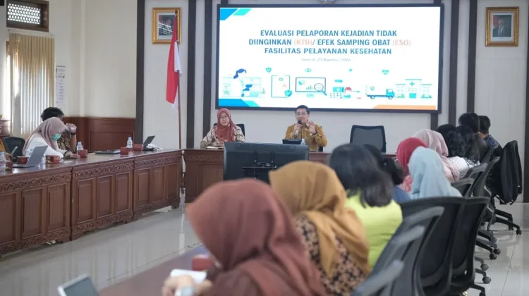 Balai POM Surakarta Dorong Pelaporan KTD/ESO untuk Perkuat Keselamatan Pasien