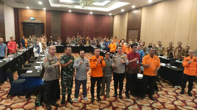 BPBD Solo Simulasikan Penanganan Banjir, Perkuat Koordinasi Lintas Sektor