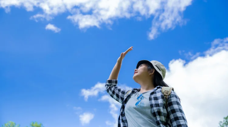Paparan Sinar Matahari Bantu Vitamin D, tetapi Berlebihan Rusak Kulit