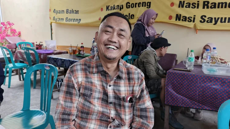 Upacara Piodalan Pura Pasekan Agung Beri Dampak Ekonomi Warga Karangpandan